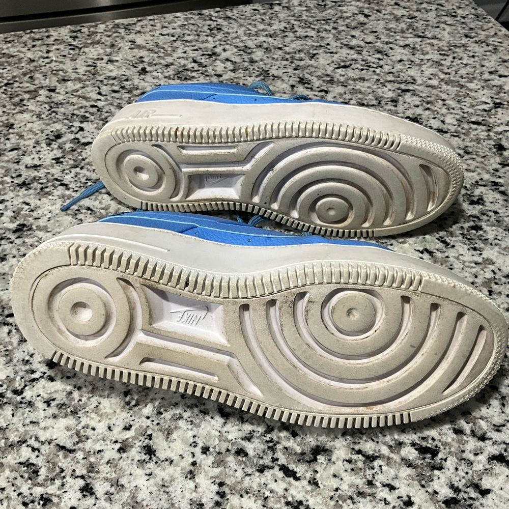 UNIVERSITY BLUE NIKE AIR FORCE 1 SAGE LOW - Picture 5 of 7